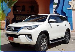 New Fortuner 7 ที่นั่งแบบครอบครัวนั่งสบายเดินทางไกลไม่เหนื่อย