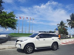 All New Fortuner เบาะหลังนั่งสบาย แถบหลังยังทนสัมภาระได้เยอะ